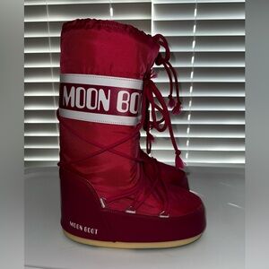 Moon Boot Icon Bougainvillea Hot pink Tall Snow Boots 39/41EU=7-8.5US